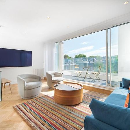 Stunning Two Bed Apartment Rh8 Londyn Zewnętrze zdjęcie